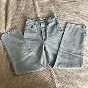 LEVI’S Women Ribcage Straight Ankle Jeans, Ojai Shore Light Wash, Size 24x27